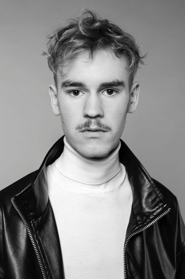 Vincent No MARA Models