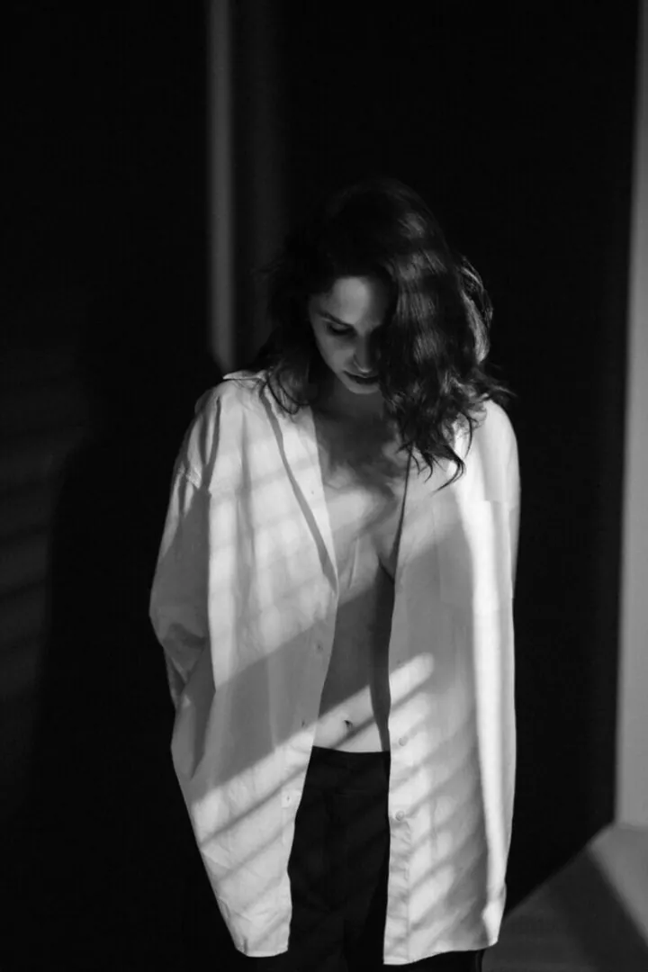 Adelina Tu.
