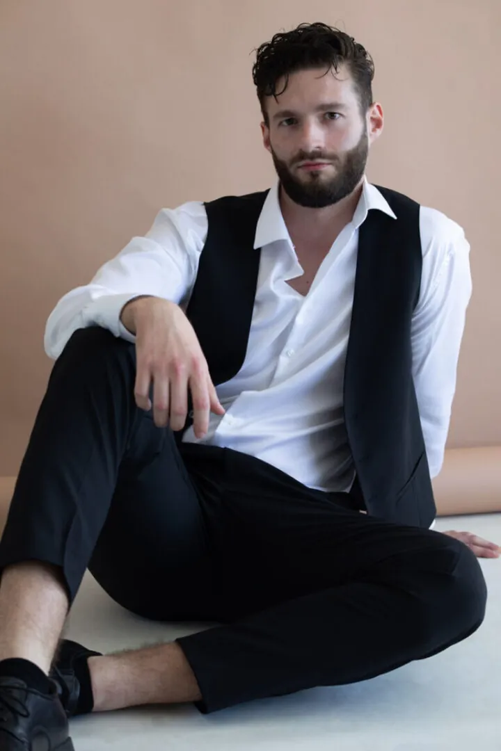 Alexander W.