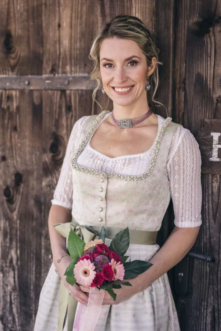 Anika B.