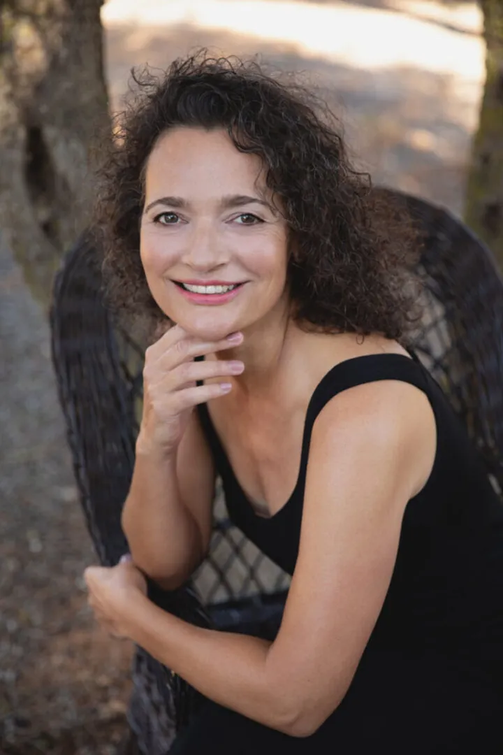 Claudia Ei.