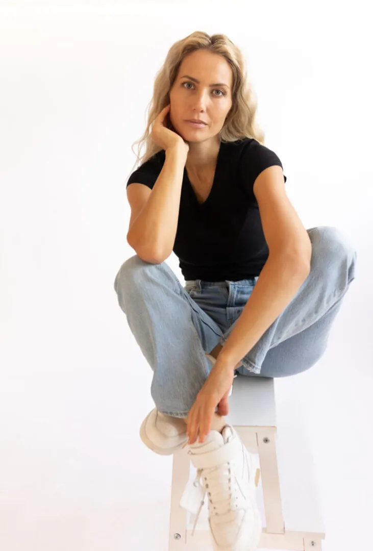 Dara M.