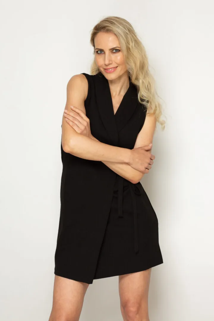 Dara M.