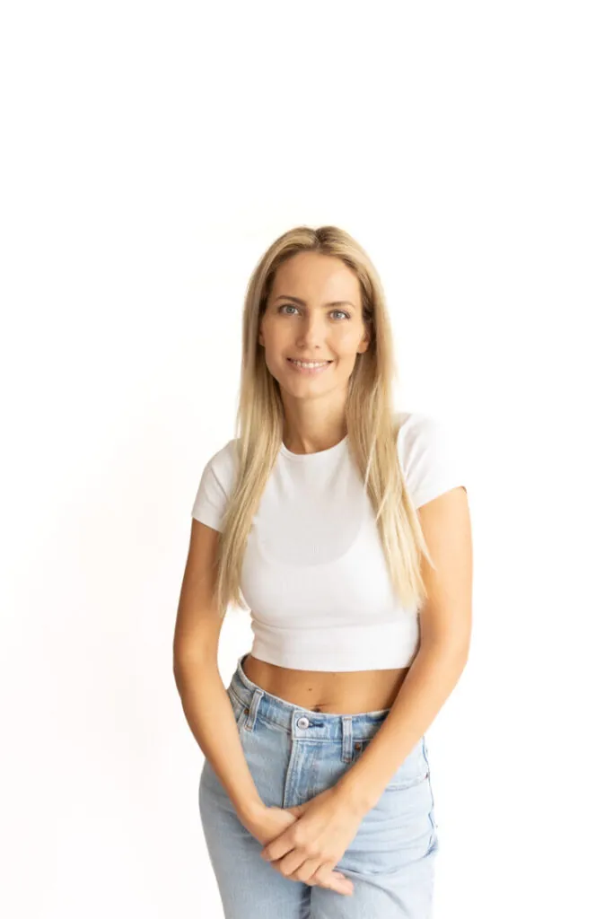 Dara M.
