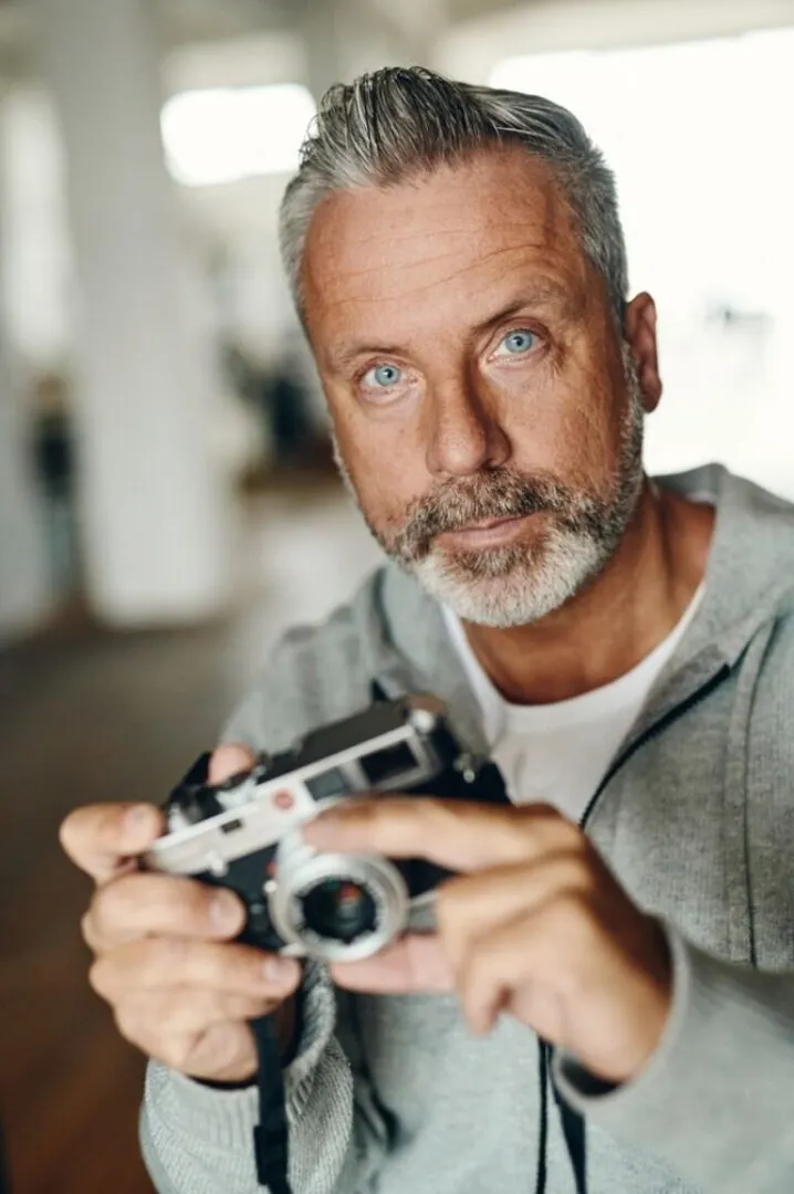 Jörg A.