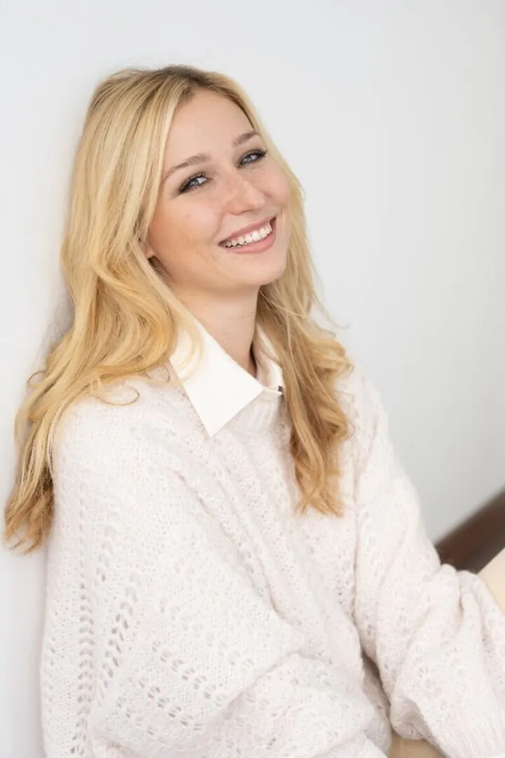 Larissa Gr.
