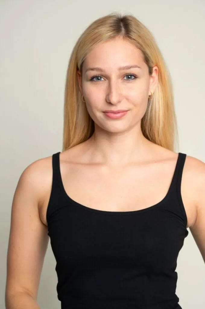 Larissa Gr.