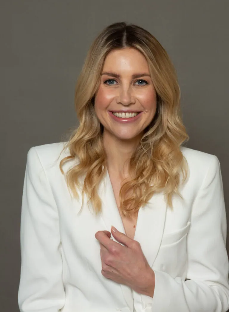 Martina Sch.