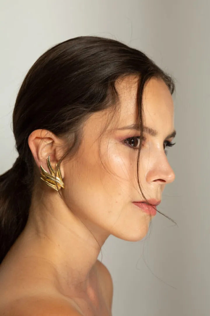 Nina Ata.