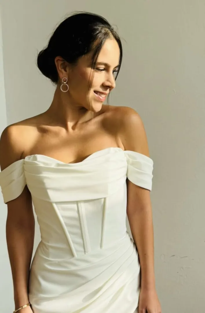 Nina Ata.