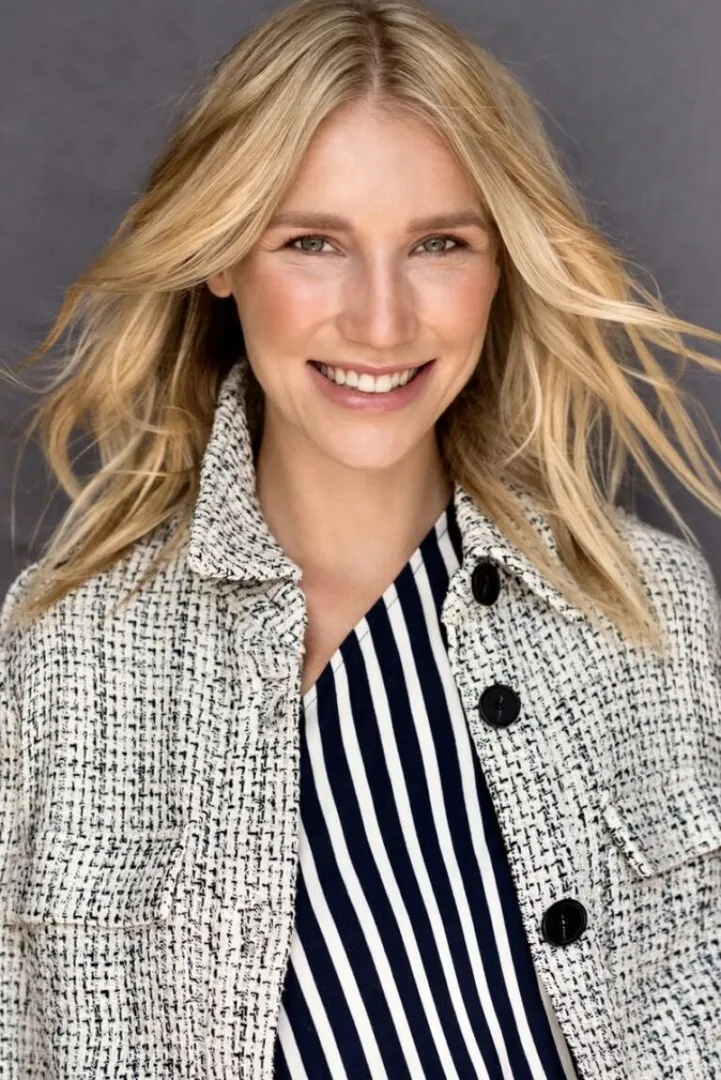 Sarah Pau.