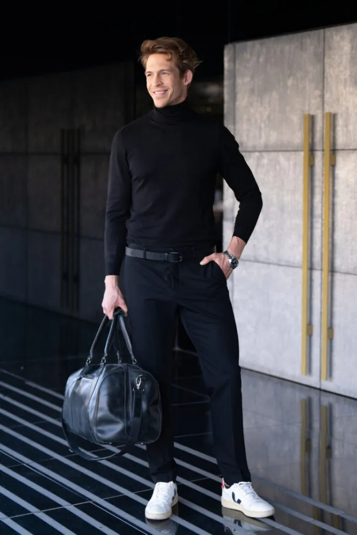 Steffen W.