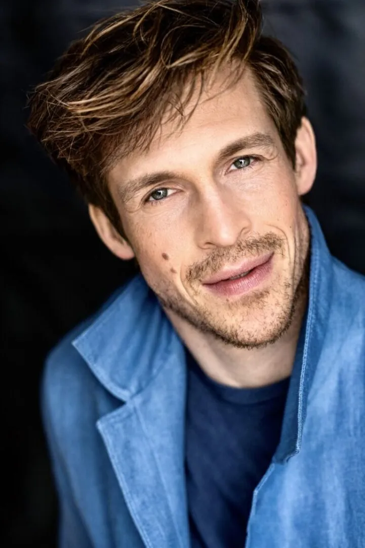 Steffen W.