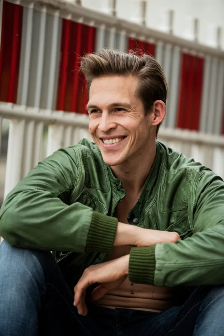 Steffen W.