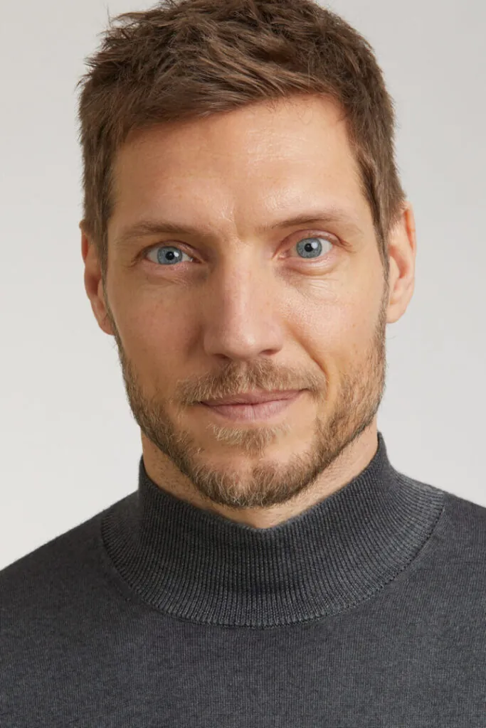 Alex S.
