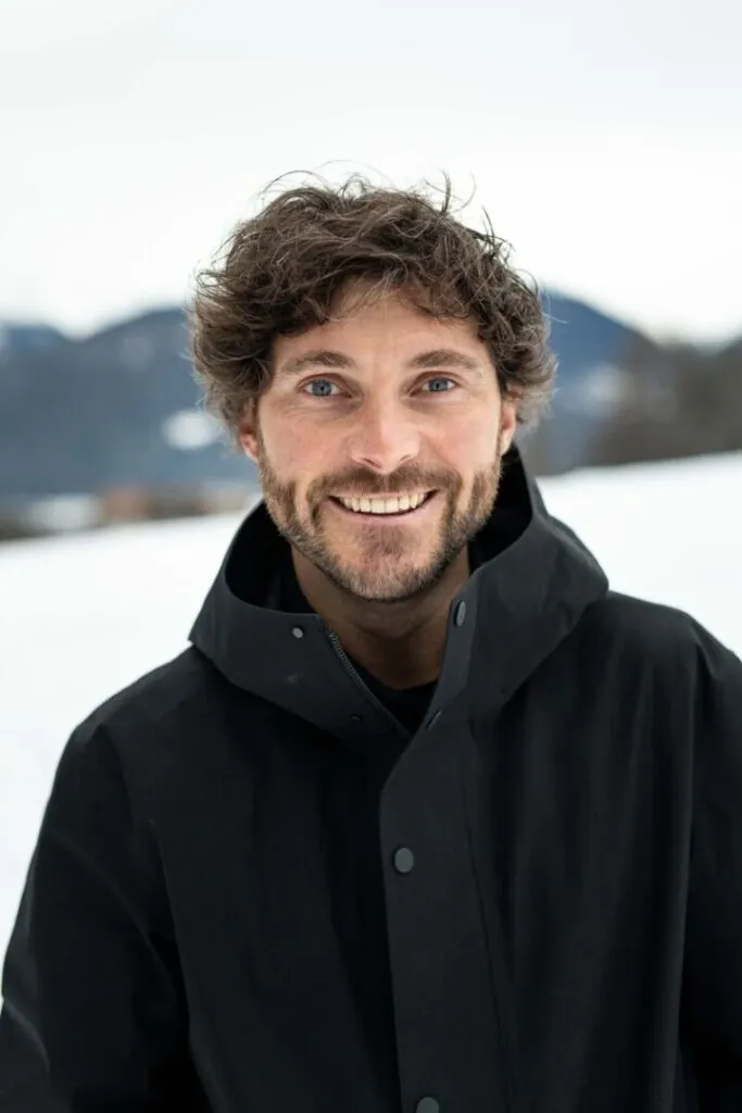 Daniel H.