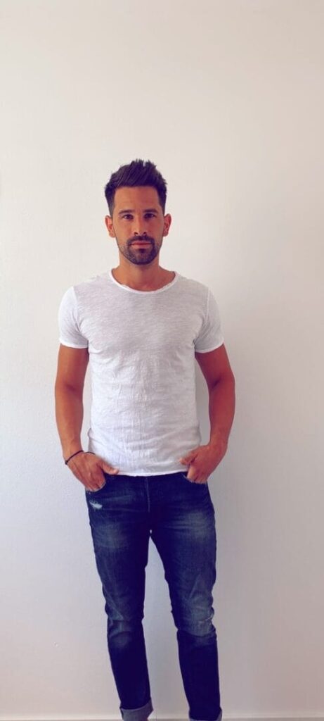 Fabian R.