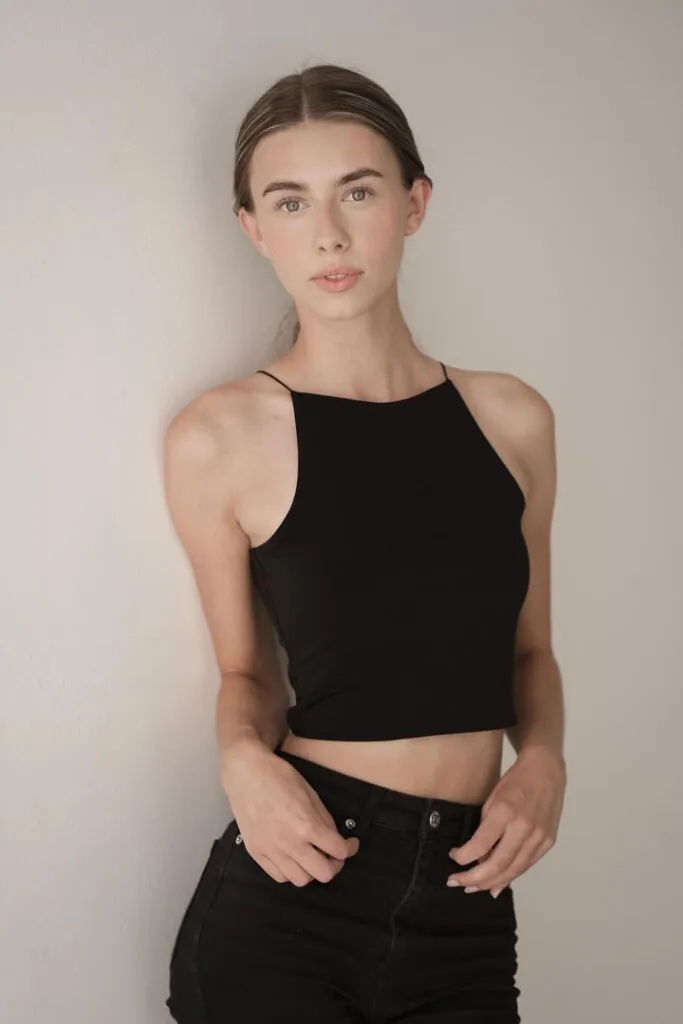 Lara Fi.