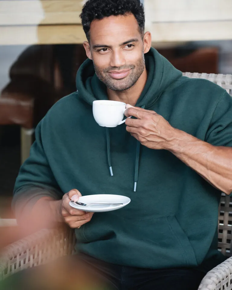 Lukas B.