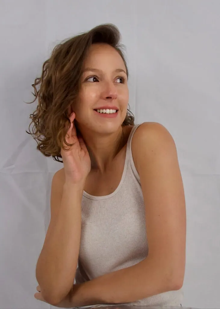 Mayara S.