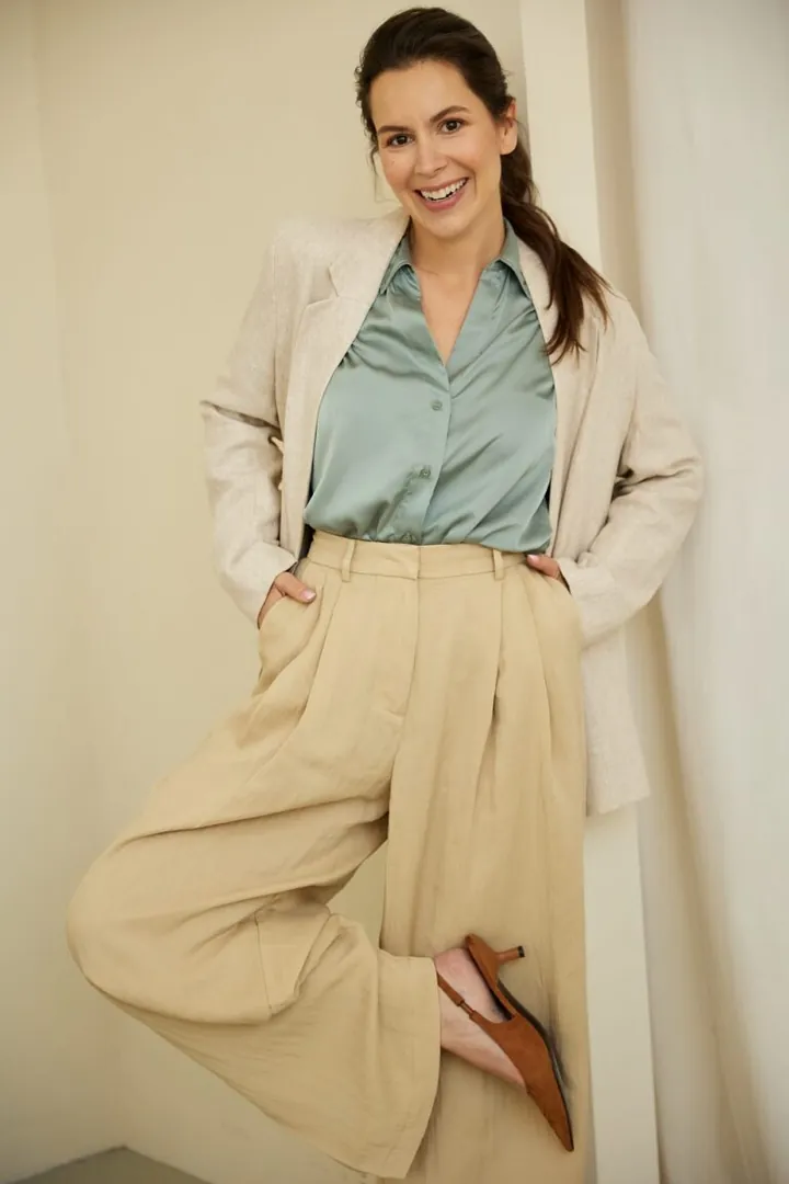 Nina Ata.