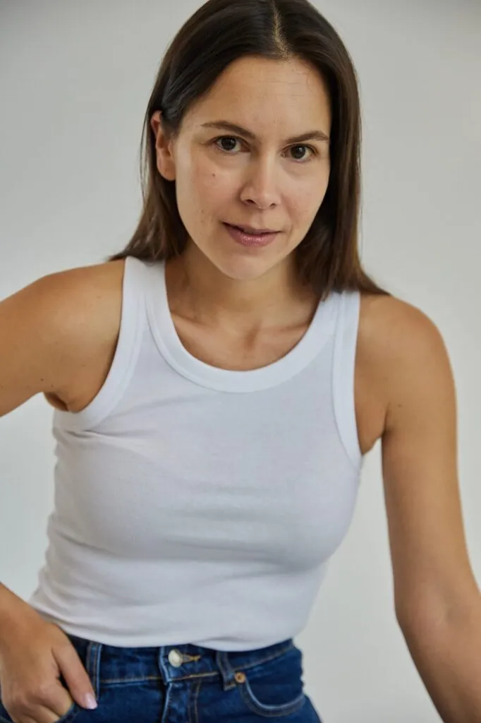 Nina Ata.