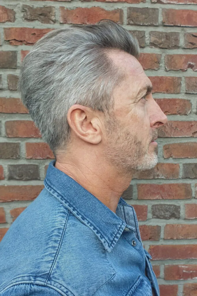 Oliver K.