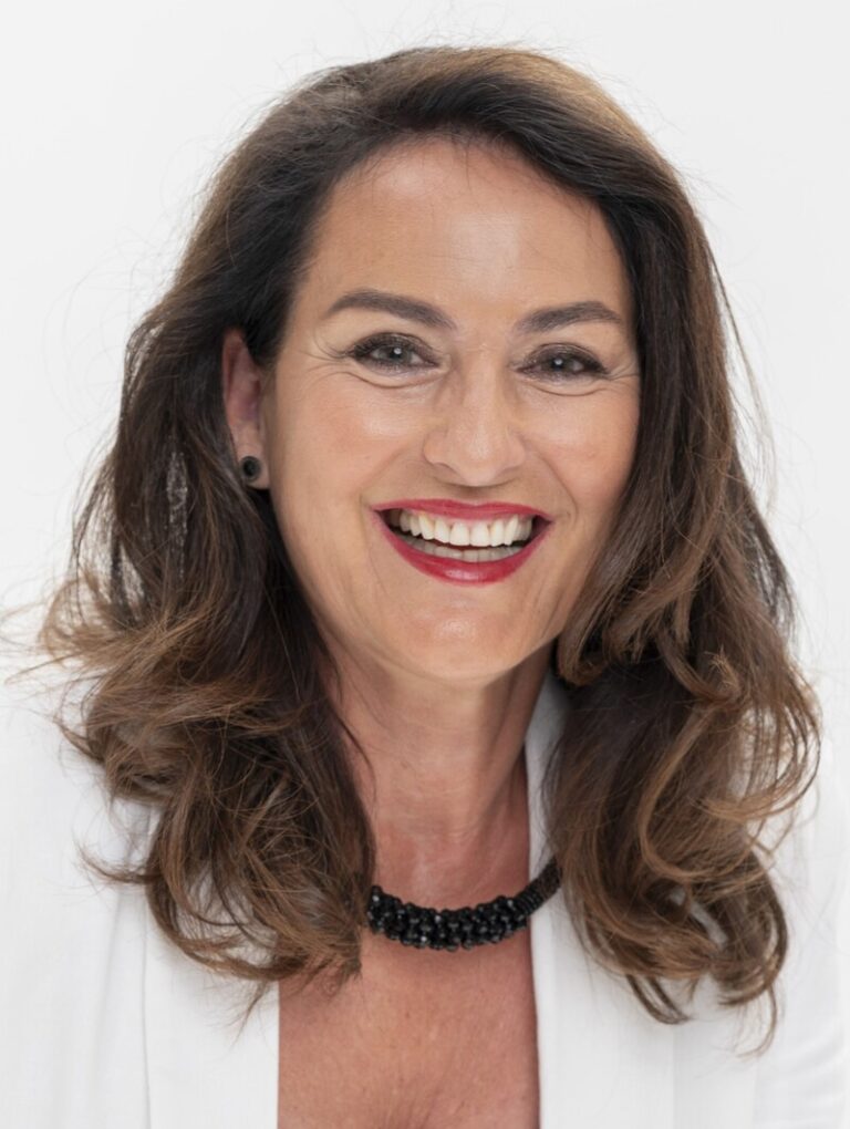 Pia B.