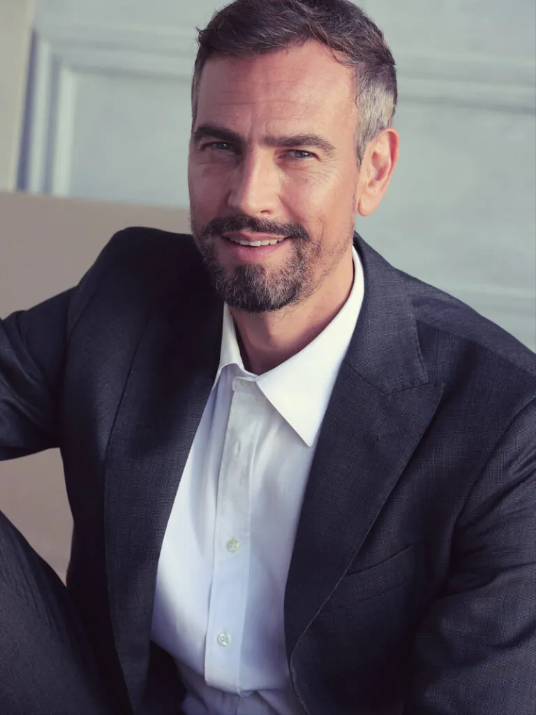 Ralf G.