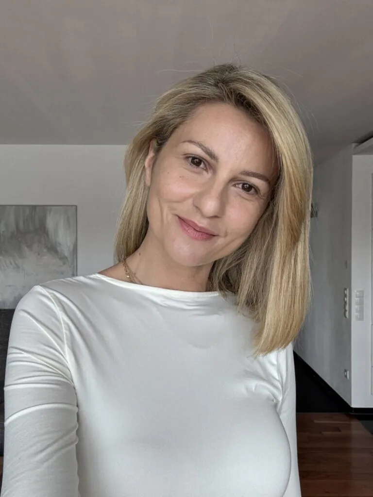 Sabina R.