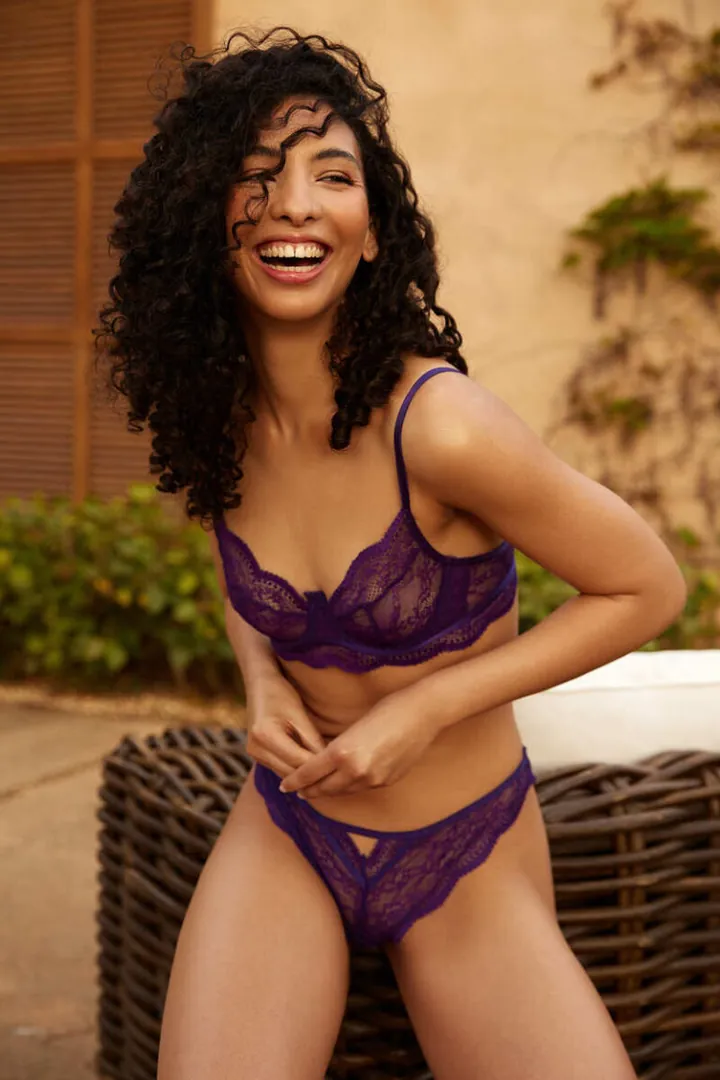 Shari Nicole H.