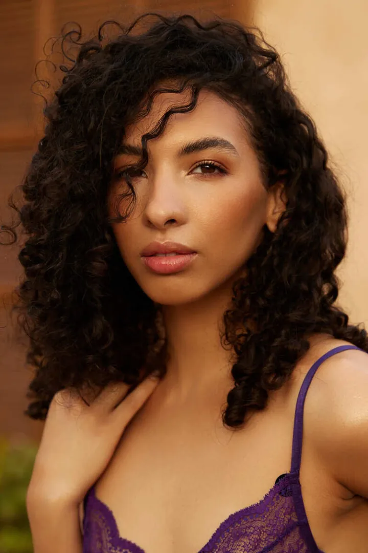 Shari Nicole H.