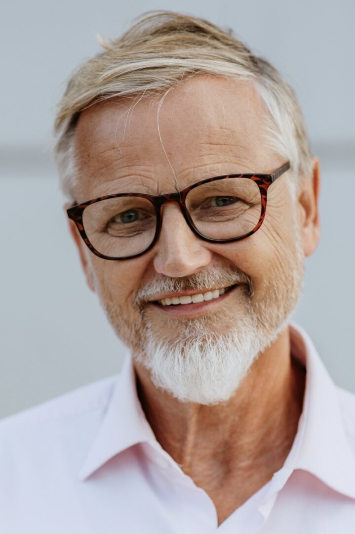 Steffen Ez.