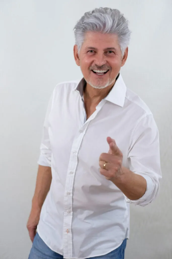 Sylvio E.