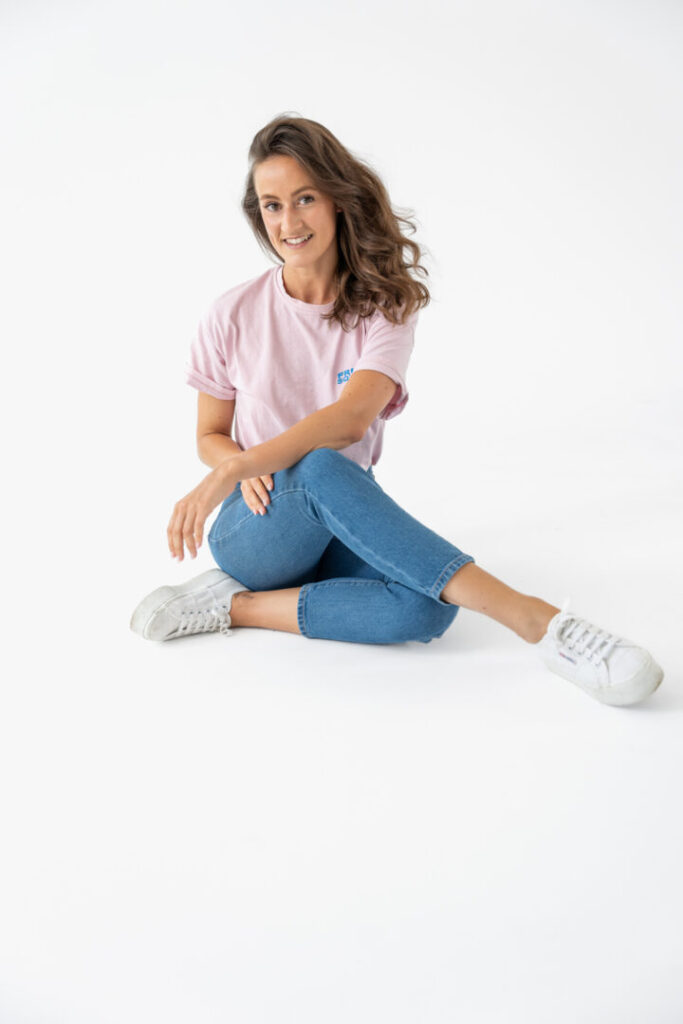 Alicia Schn.