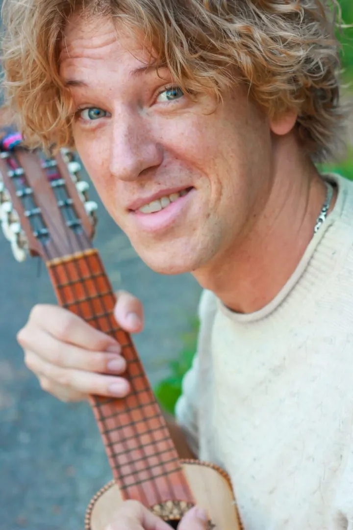 Dustin H.