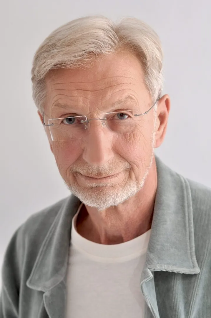 Uwe K.
