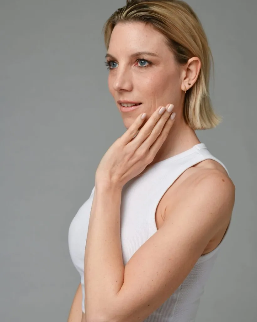 Julia Schi.