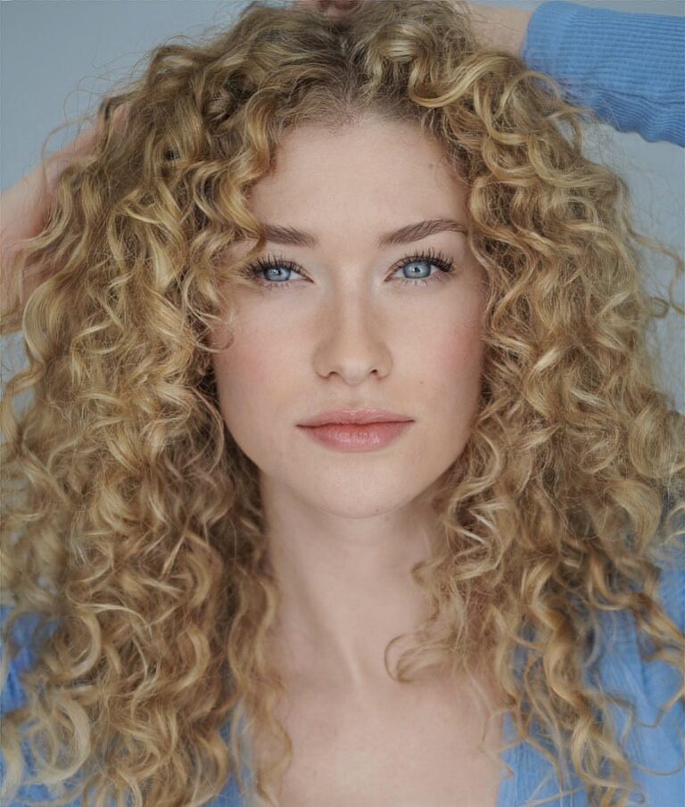 Elisa K.