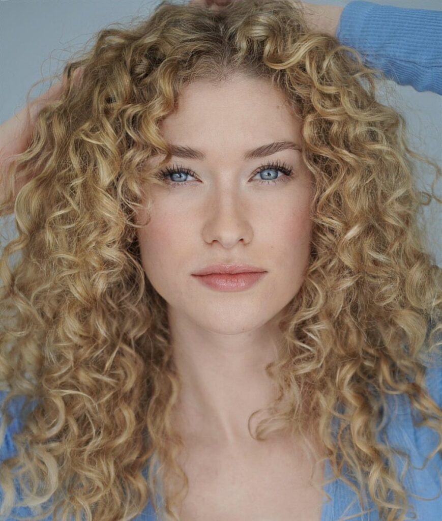 Elisa K.