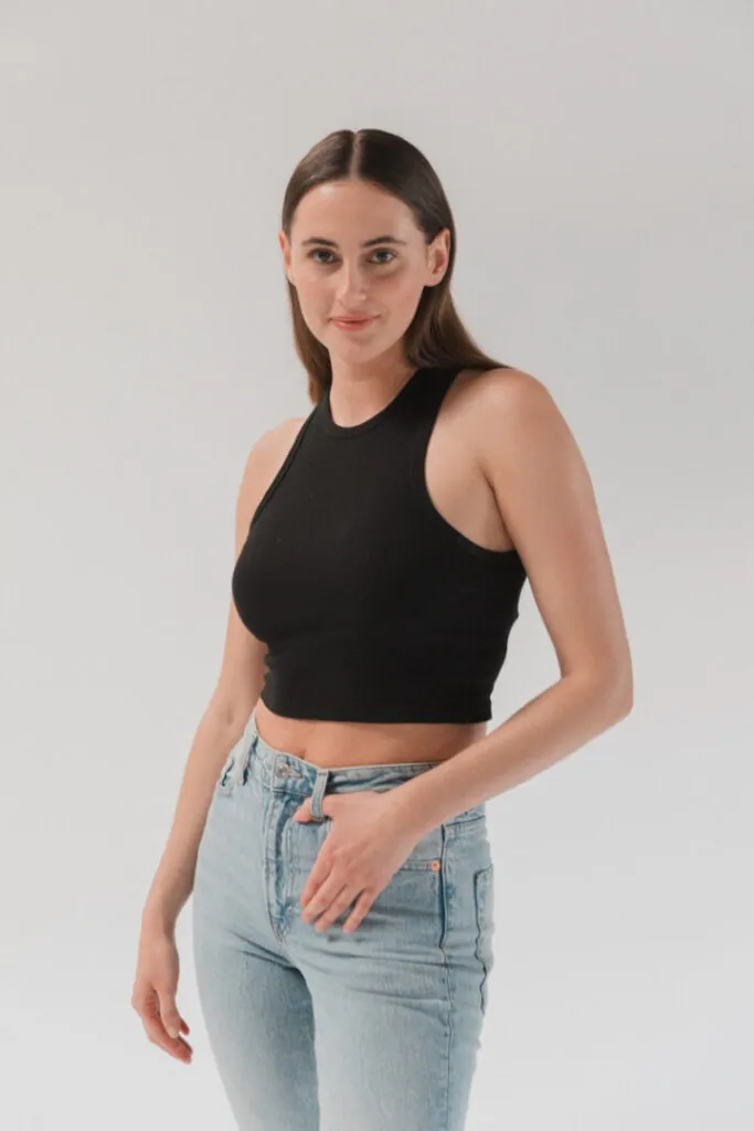 Elisa Mo.