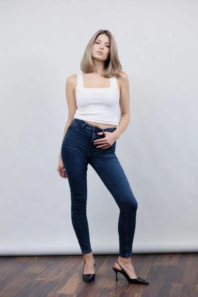 Elisabeth B.