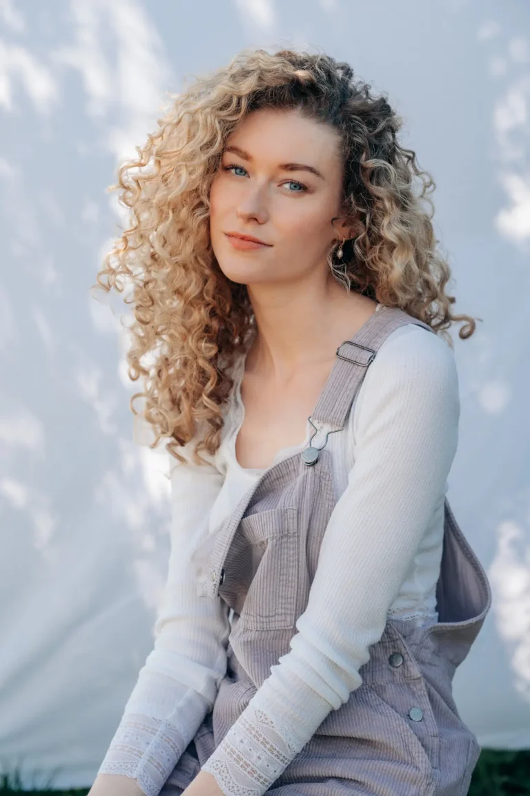 Elisa K.