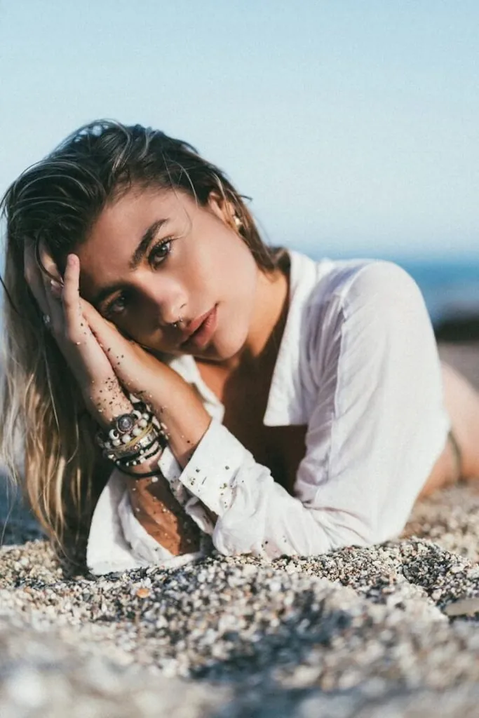 Alanis G.