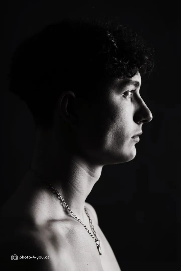 Alexander Ra.