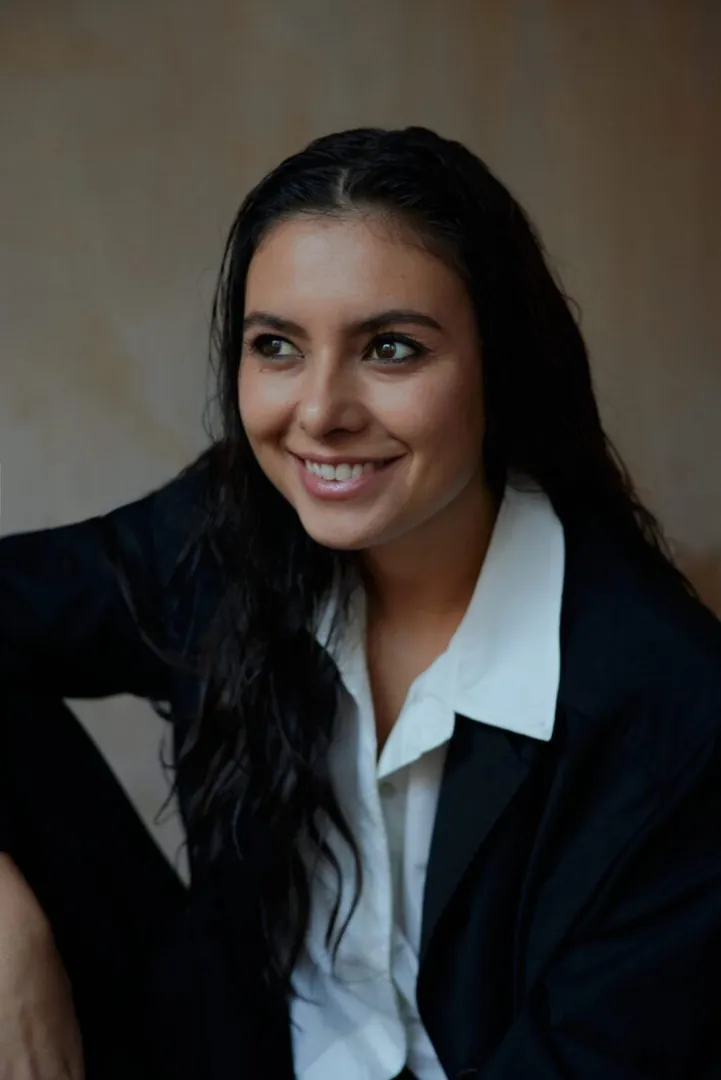 Bettina M.