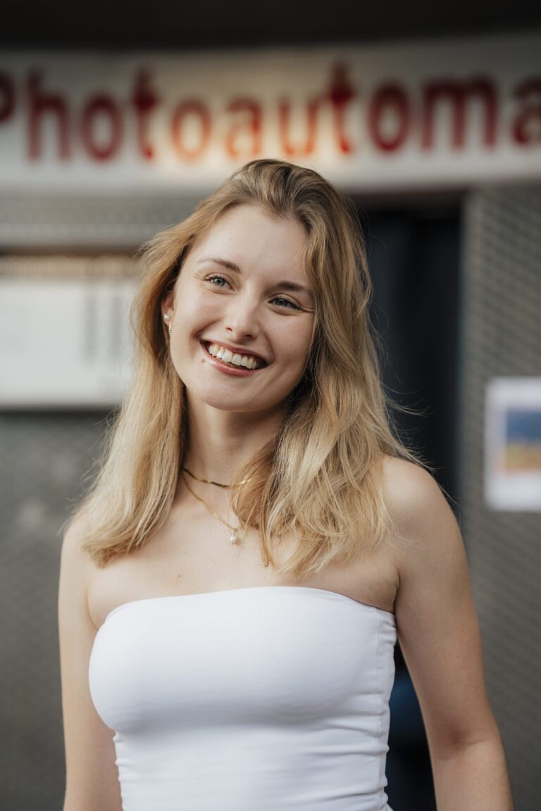 Celina Di.