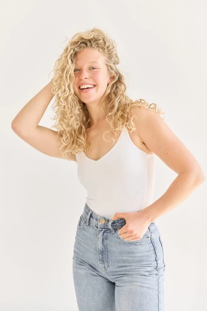 Emma Mo.
