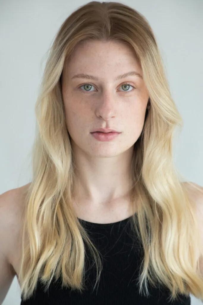 Jessica La.