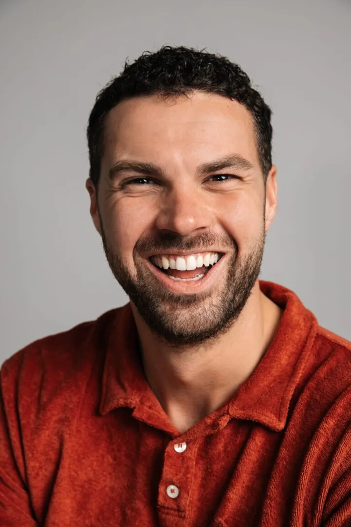 Joey van den B.